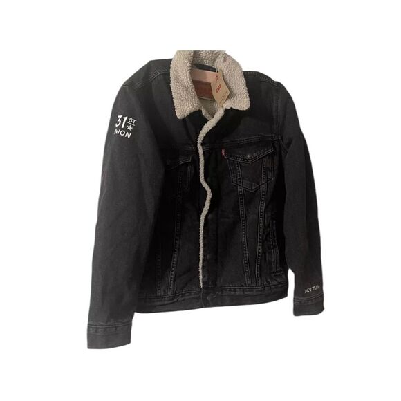 Levi’s Sherpa Denim Jacket Size Medium Brand New - Picture 1 of 15